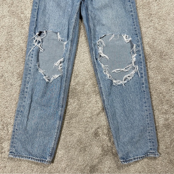 American Eagle Strigid Ripped Highest Waist Rise Baggy Straight Jeans 0 Short - Picture 5 of 15